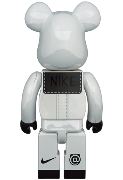 BE@RBRICK NIKE SB 2020 WHITE 100％ & 400％