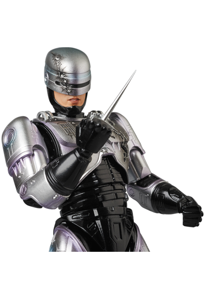 MAFEX No.225 ROBOCOP ロボコップ RENEWAL フィギュア状態