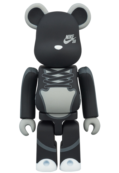 MEDICOM TOY - BE@RBRICK NIKE SB BLACK 100％ & 400％