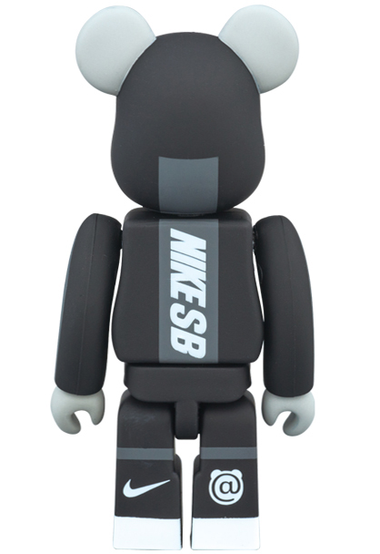 BE@RBRICK NIKE SB 100% 400% ベアブリック ナイキ