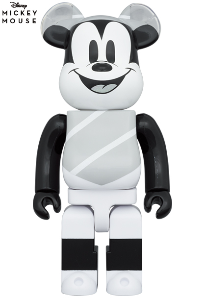MEDICOM TOY - BE@RBRICK HAT AND PONCHO MICKEY 1000% MEDICOM TOY - BE@RBRICK HAT AND PONCHO MICKEY 1000%