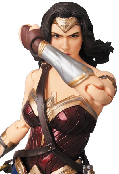 MEDICOM TOY - MAFEX WONDER WOMAN MEDICOM TOY - MAFEX WONDER WOMAN