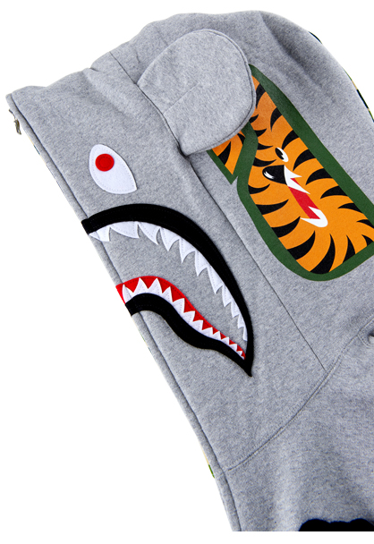 MEDICOM TOY - BAPE(R) CAMO SHARK BE@R FULL ZIP HOODIE (BLACK MEDICOM TOY - BAPE(R) CAMO SHARK BE@R FULL ZIP HOODIE (BLACK