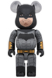 BE@RBRICK BATMAN（JUSTICE LEAGUE Ver.） 400％