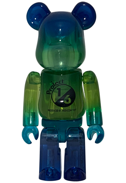 MEDICOM TOY - be@rbrick ノベルティGRADATION CLEAR 100% MEDICOM TOY - be@rbrick ノベルティGRADATION CLEAR 100%の通販