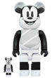 BE@RBRICK HAT AND PONCHO MICKEY 100％ & 400％
