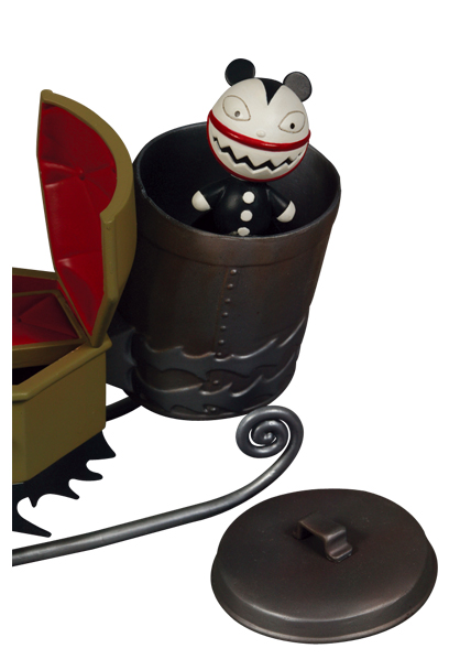 MEDICOM TOYナイトメアー・ビフォア・クリスマス 91yGjNpAI1L._UF894,1000_QL80_.jpg