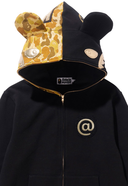 MEDICOM TOY - SHARK BE@R FULL ZIP HOODIE